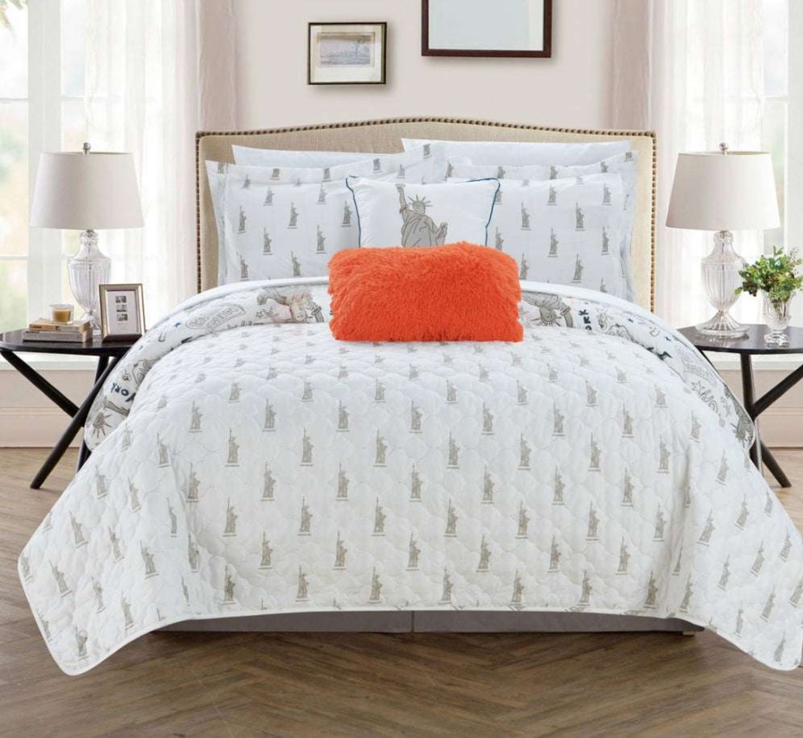 Quilt Set * | 50% Off New York Quilt Set