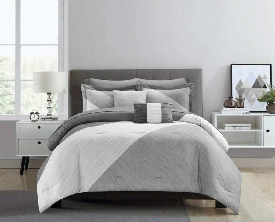 Comforter Set * | Best Price New York & Company Kinsley 7 Piece Comforter Set