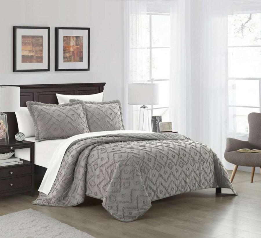 Quilt Set * | Sale Merchandise New York & Company Cody 7 Piece Quilt Set